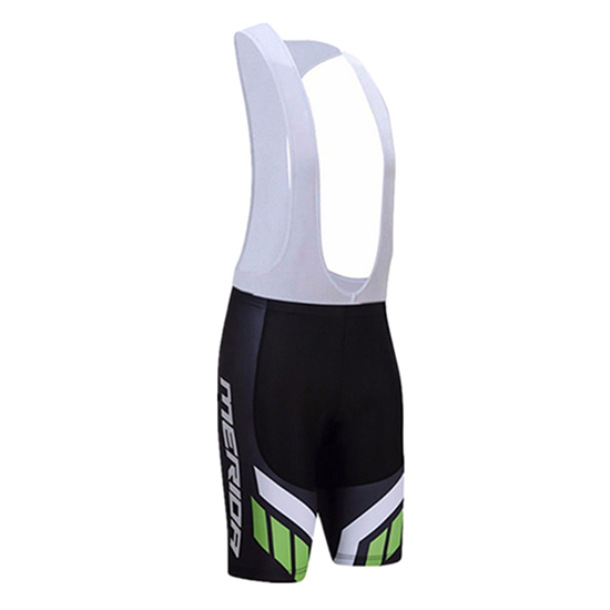Merida Kurzarmtrikot 2017 und Kurze Tragerhose shwarz und grun