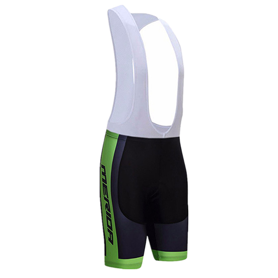 Merida Kurzarmtrikot 2017 und Kurze Tragerhose shwarz und grun