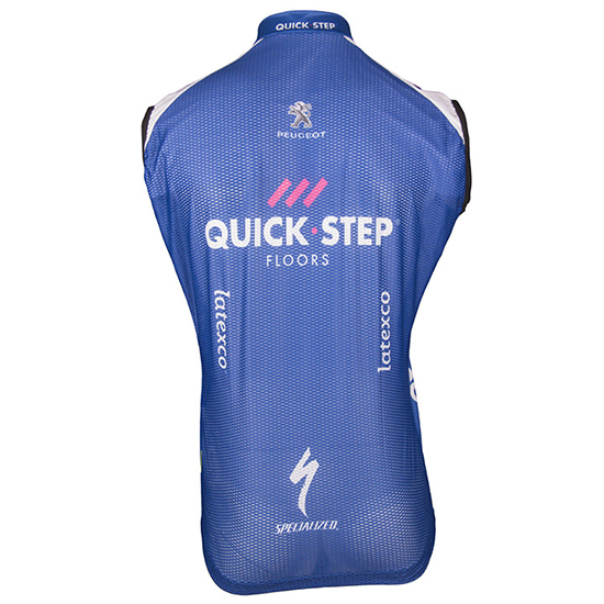 Windweste Quick Step Floors 2017 Und Kurze Tragerhose blau 