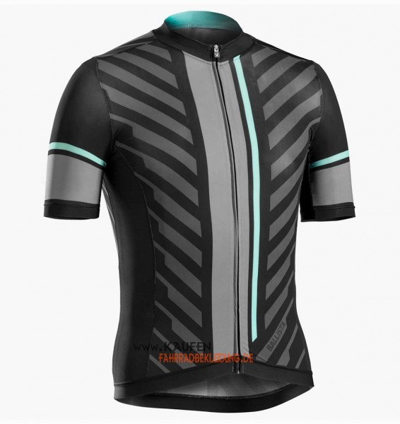 Trek Factory Kurzarmtrikot 2016 Und Kurze Trägerhose Shwarz Und